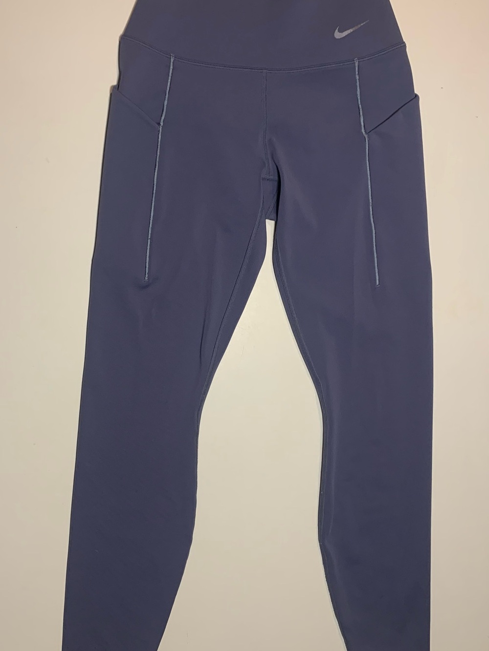 Nike Women's Navy High-Waist Leggings with Side Pockets